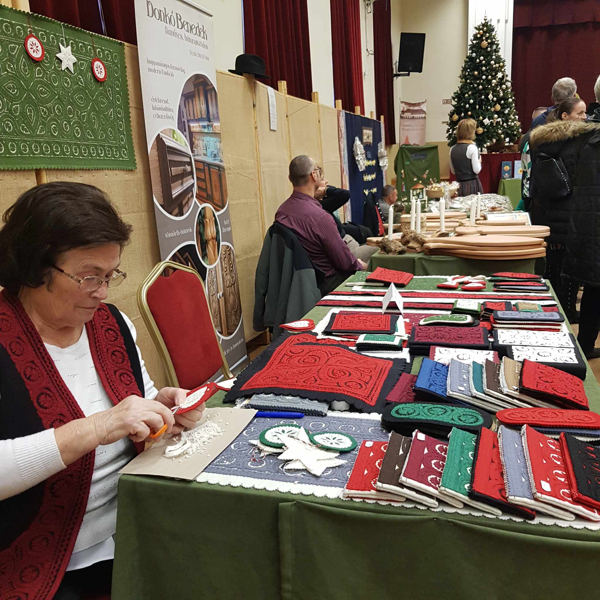 karácsonyi vásár 2025 11jpg